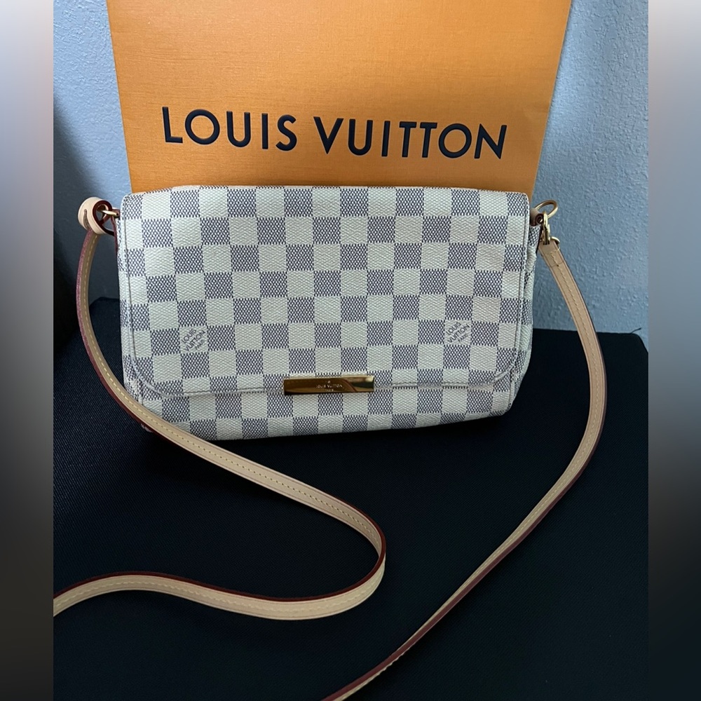Sold- LV Favorite mm damier azur